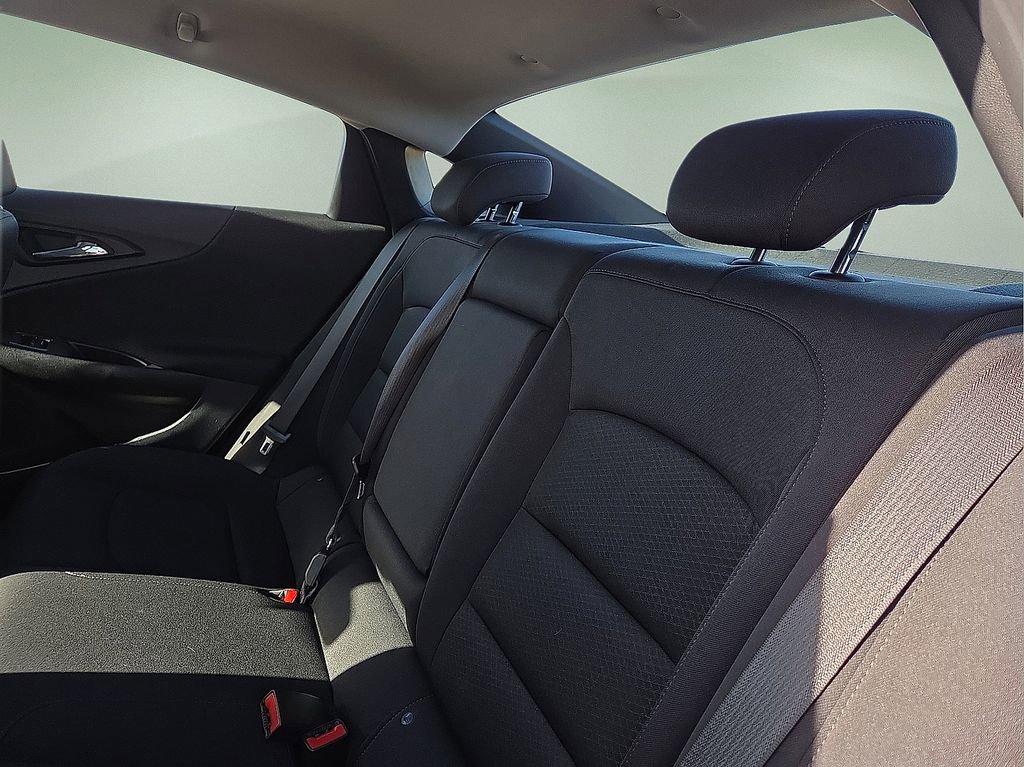 Used 2024 Chevrolet Malibu LT image 20