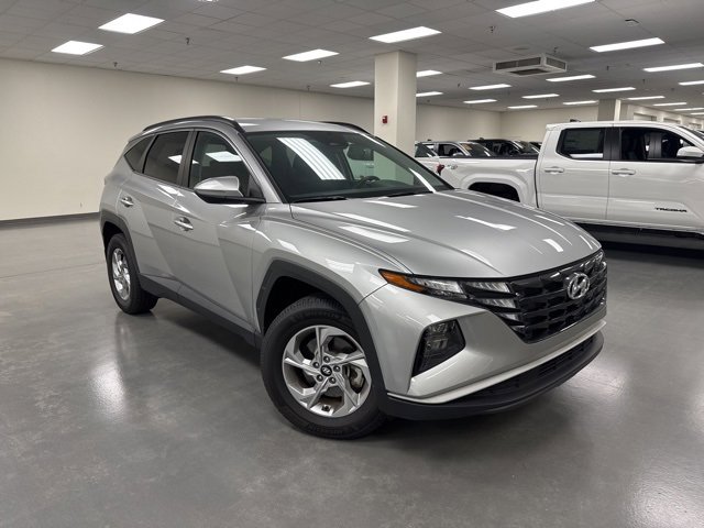Used 2022 Hyundai Tucson SEL image 2