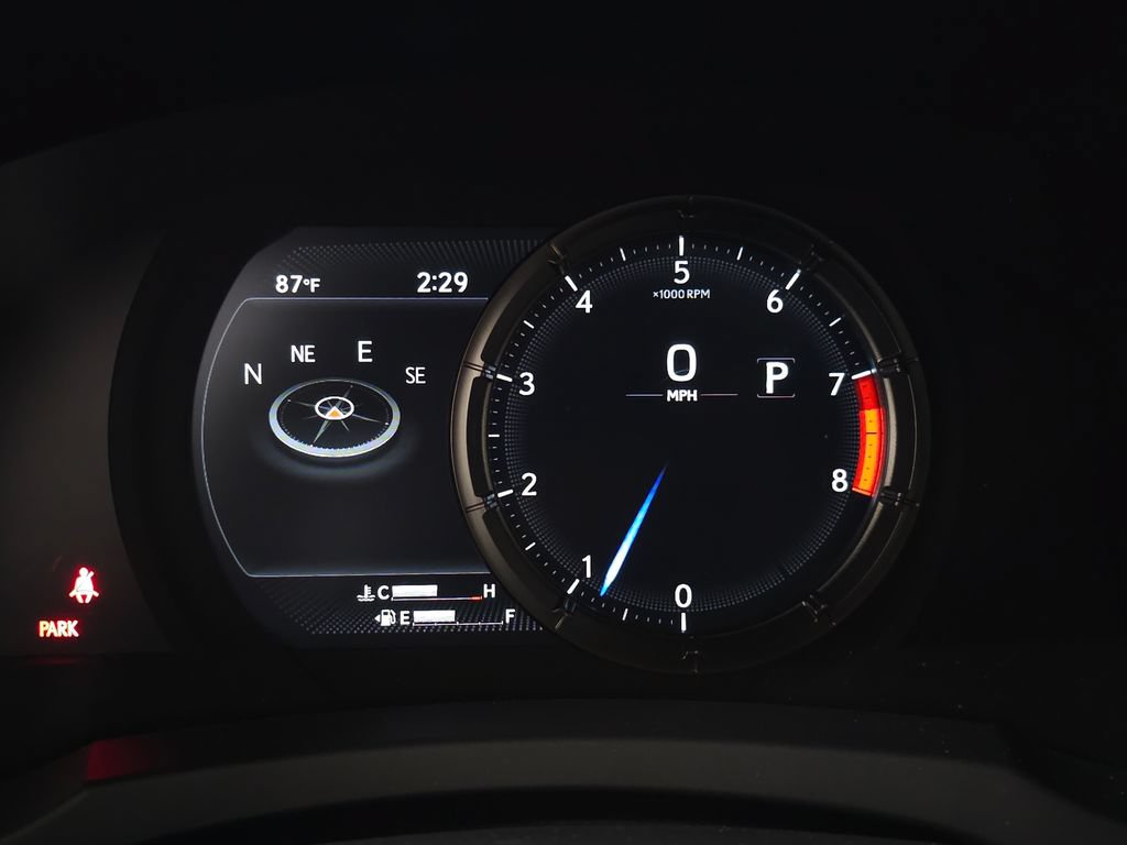 Used 2022 Lexus IS 500 RWD image 20