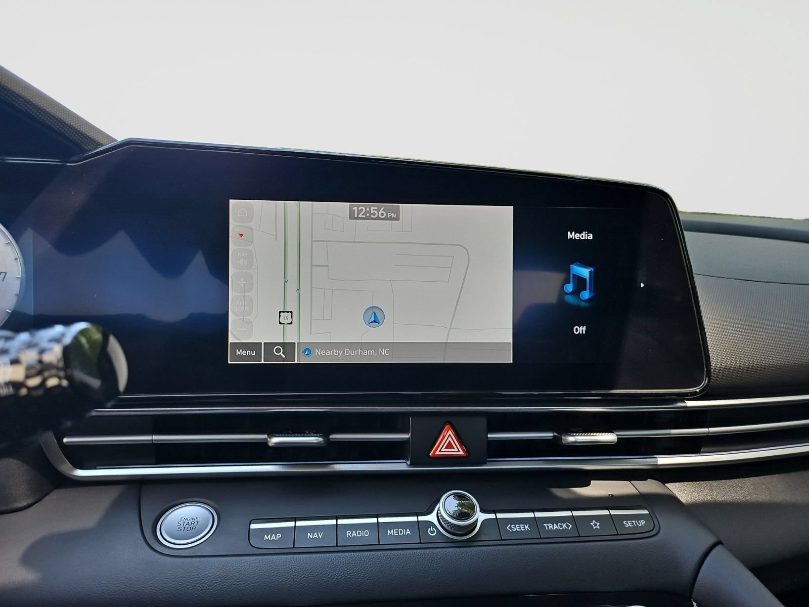 Used 2025 Hyundai Elantra SEL FWD image 27