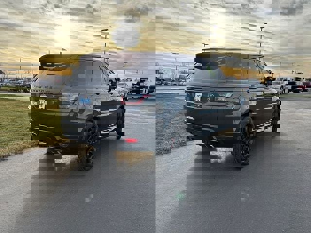 Used 2021 Land Rover Range Rover Sport HSE Dynamic image 3