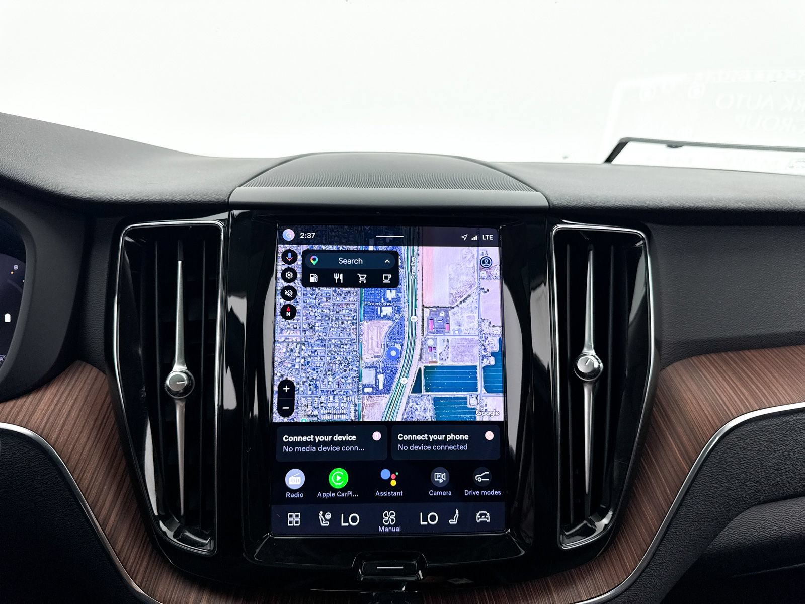 Used 2023 Volvo XC60 B5 Plus w/ Protection Package Premier FWD image 21