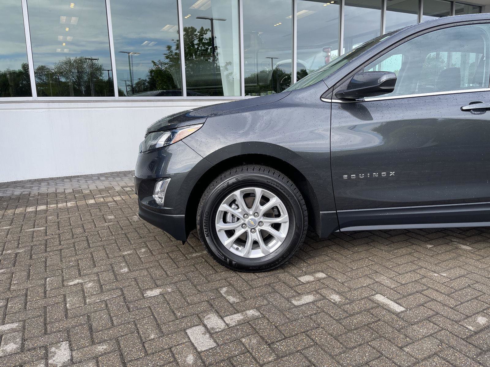 Used 2018 Chevrolet Equinox LT AWD/4WD image 9