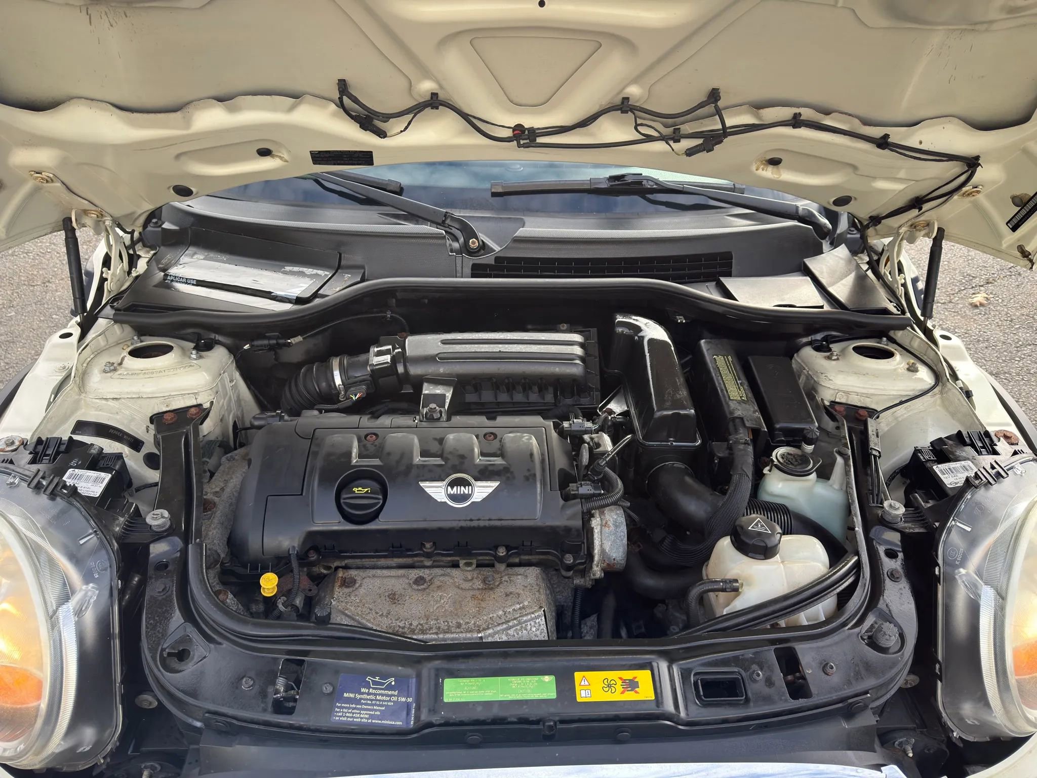 Used 2010 MINI Cooper Hardtop image 14