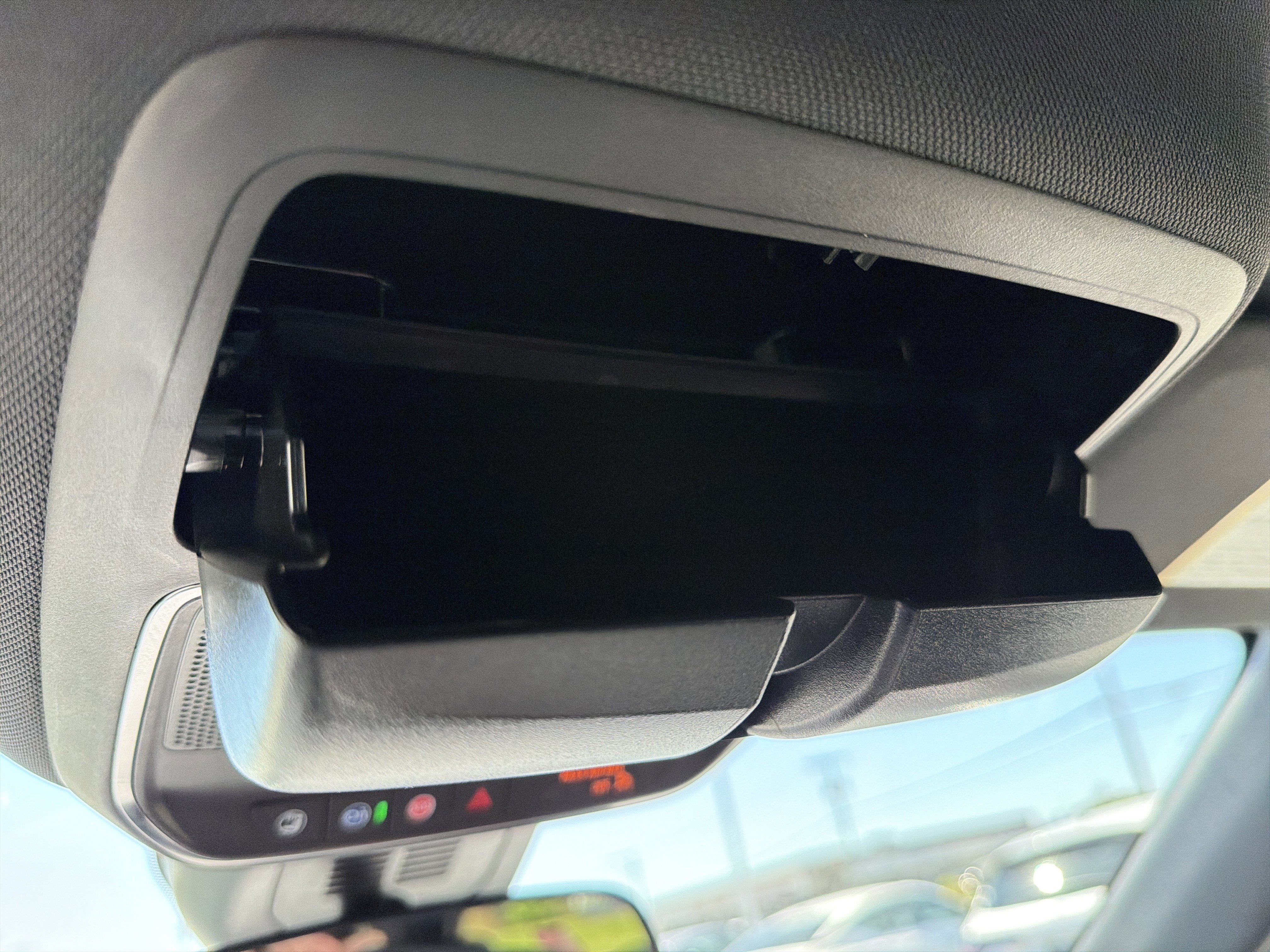 Used 2026 Chevrolet Equinox RS FWD image 40