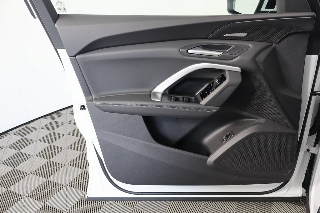 New 2026 Audi Q5 Prestige AWD/4WD image 7