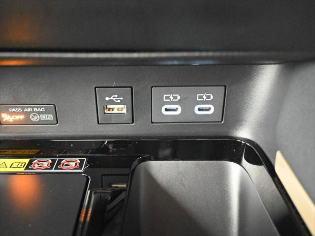 Certified 2025 Toyota Camry XSE FWD image 25