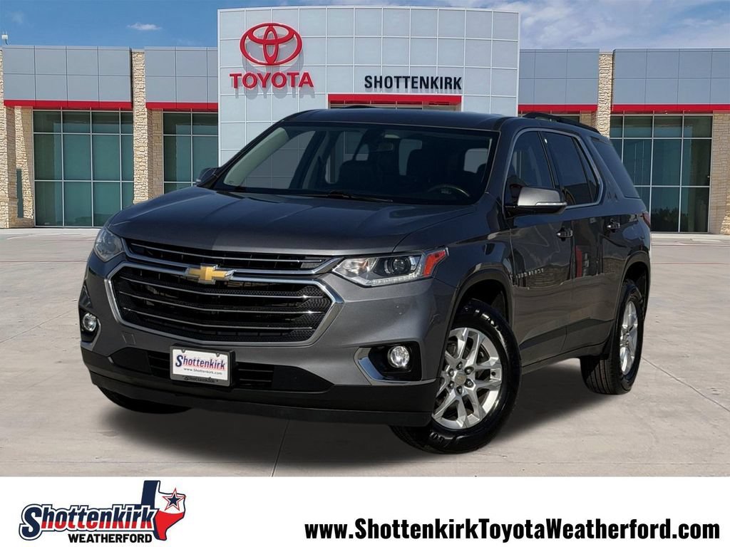 Used 2020 Chevrolet Traverse LT FWD image 1