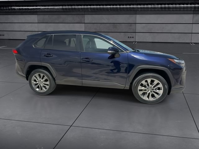 Used 2023 Toyota RAV4 XLE Premium FWD image 9