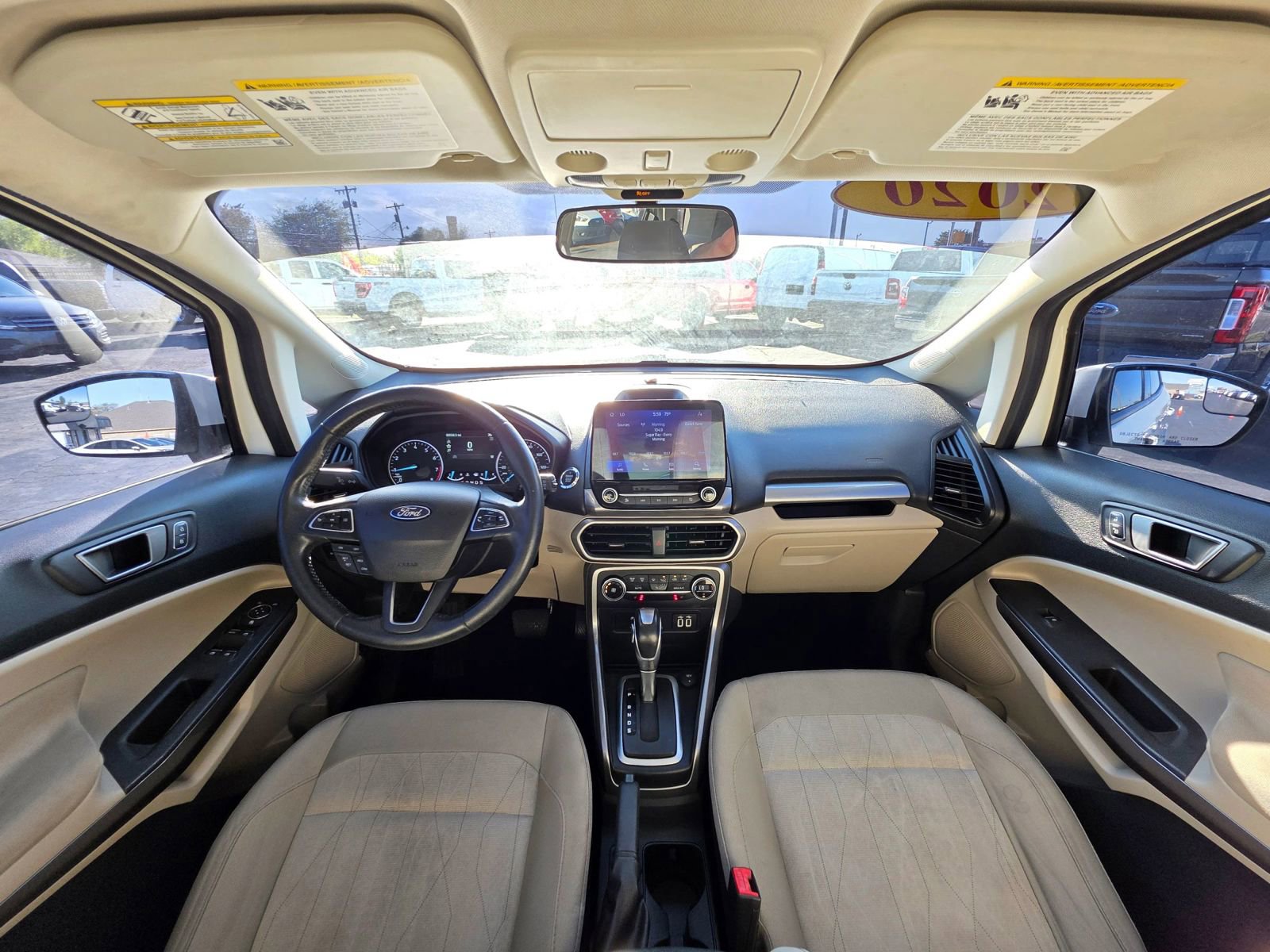 Used 2020 Ford EcoSport SE image 2
