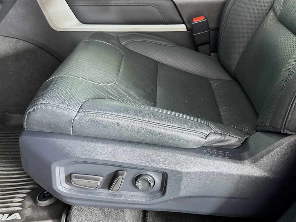 Used 2023 Toyota Sequoia Limited w/ TRD Off-Road Package image 22