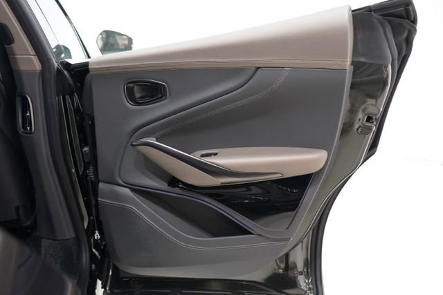 Used 2025 Aston Martin DBX 707 image 49