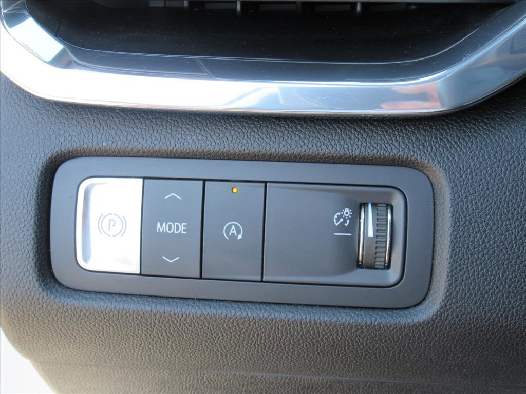 Used 2025 GMC Acadia Elevation image 22