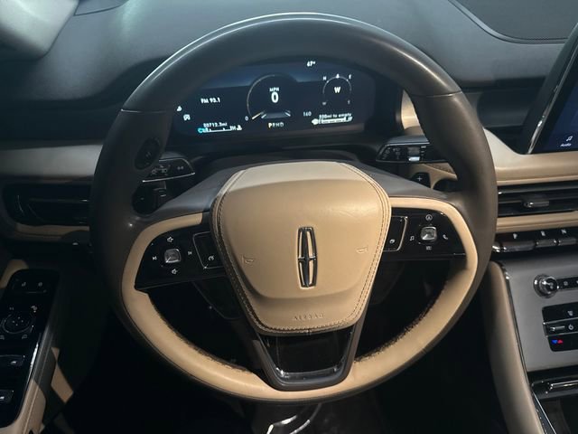 Used 2023 Lincoln Aviator AWD image 29
