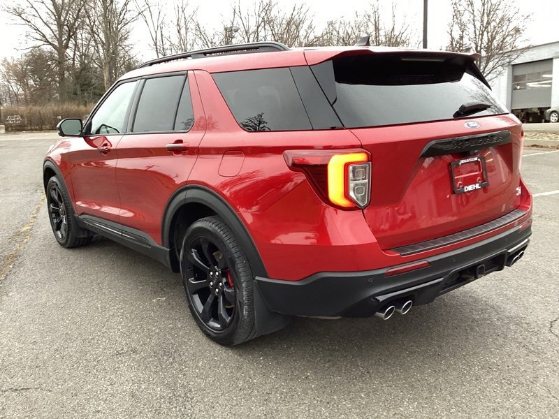 Used 2023 Ford Explorer ST w/ Equipment Group 401A image 5
