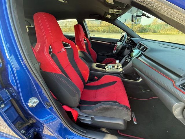 Used 2018 Honda Civic Type R image 11