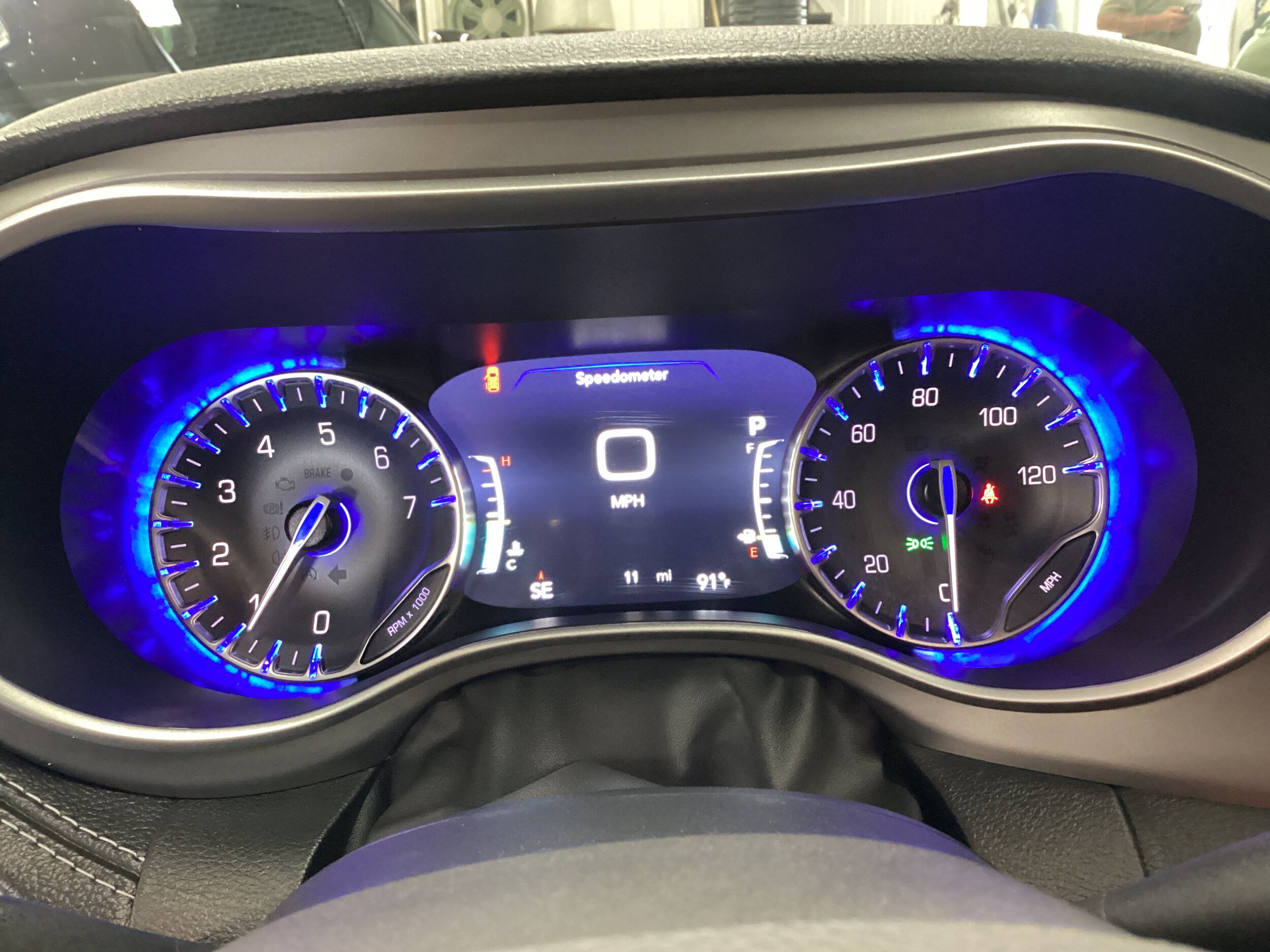 New 2027 Chrysler Pacifica Limited AWD/4WD image 25
