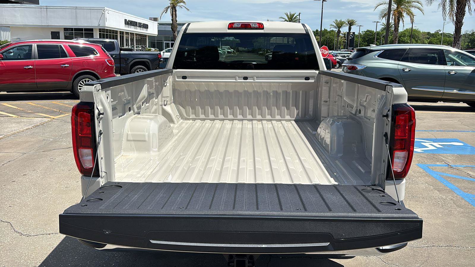New 2026 GMC Sierra 1500 Pro w/ Pro Value Package AWD/4WD image 7