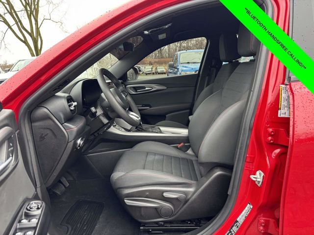 Used 2024 Dodge Hornet GT image 3