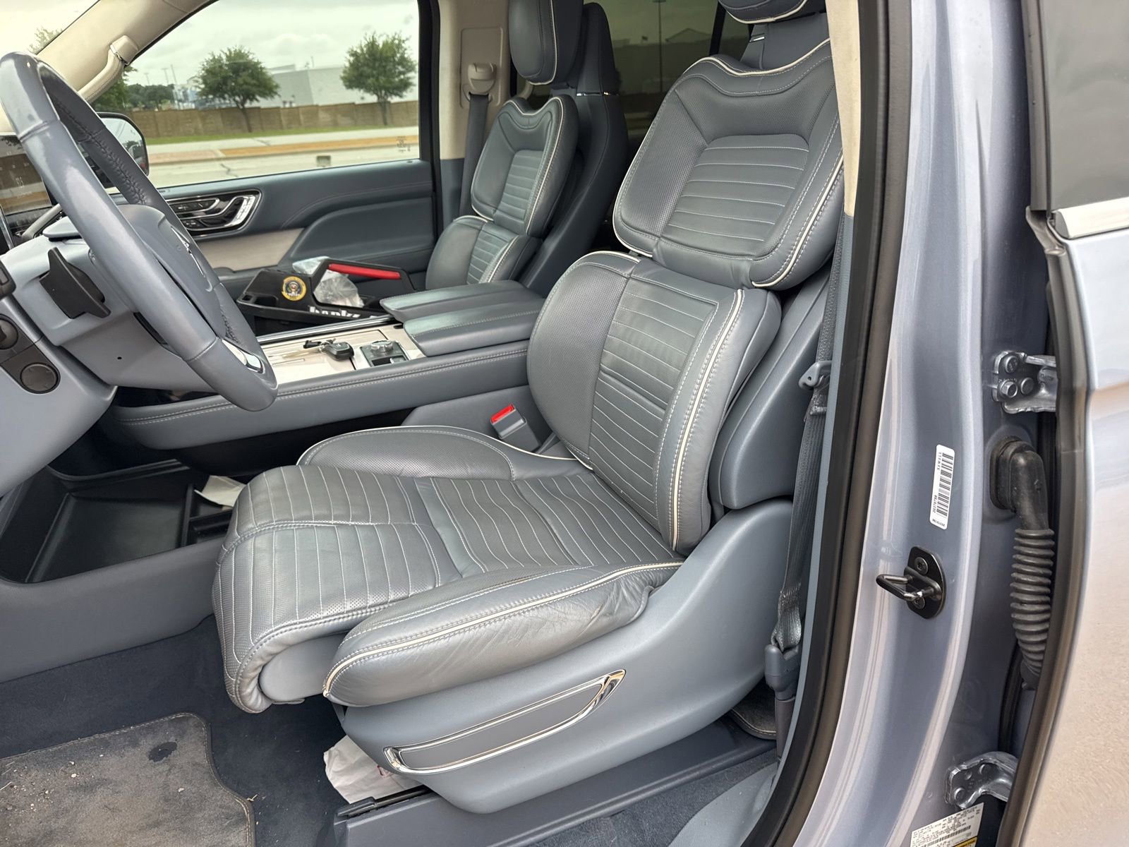 Used 2020 Lincoln Navigator Black Label AWD/4WD image 12