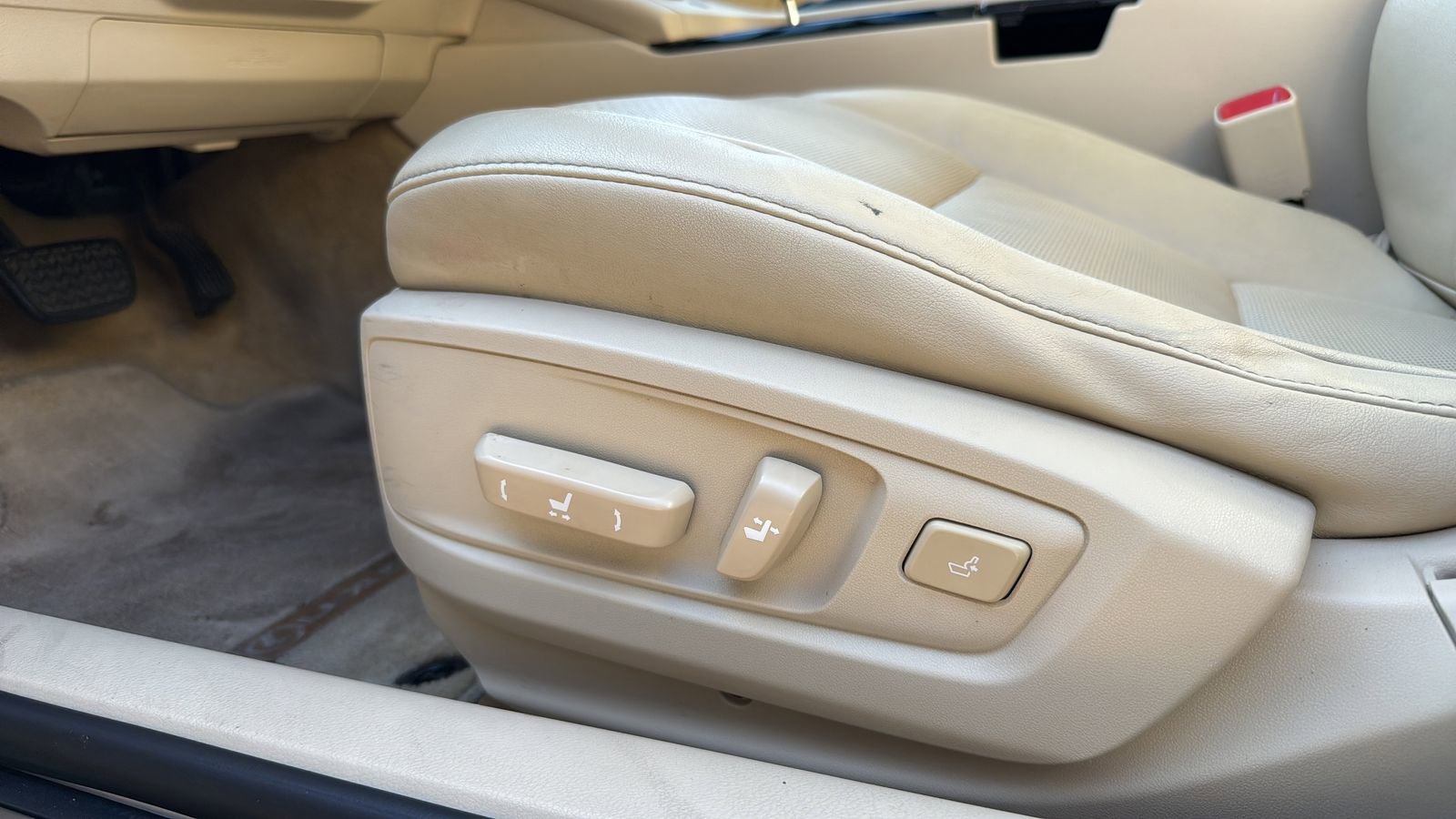 Used 2015 Lexus ES 350 w/ Premium Package FWD image 8