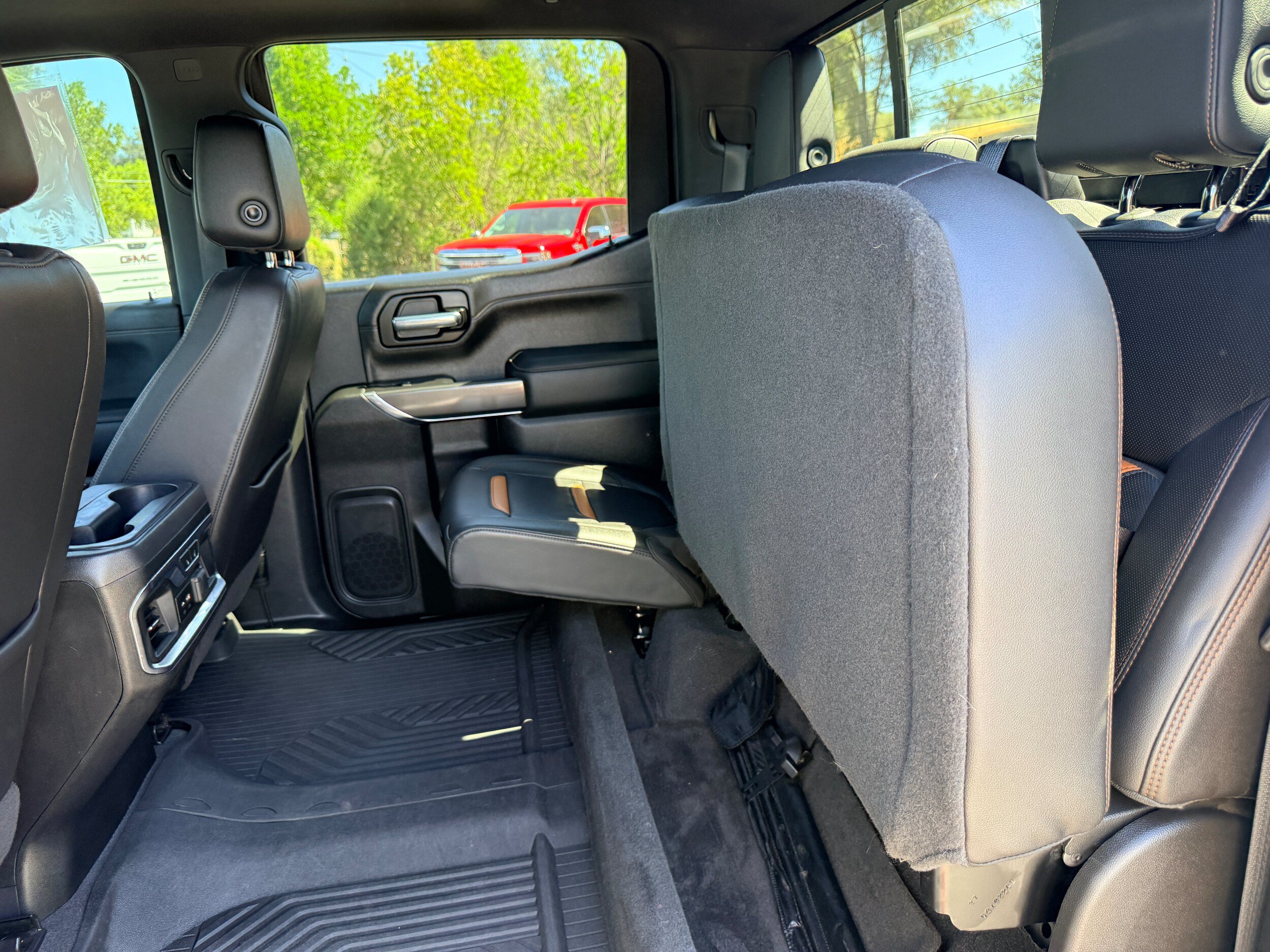 Used 2020 GMC Sierra 1500 AT4 w/ AT4 Premium Package AWD/4WD image 13