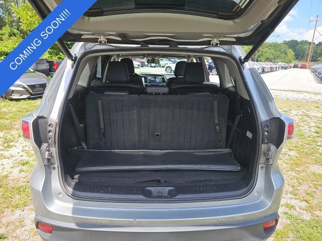 Used 2016 Toyota Highlander Limited AWD/4WD image 6
