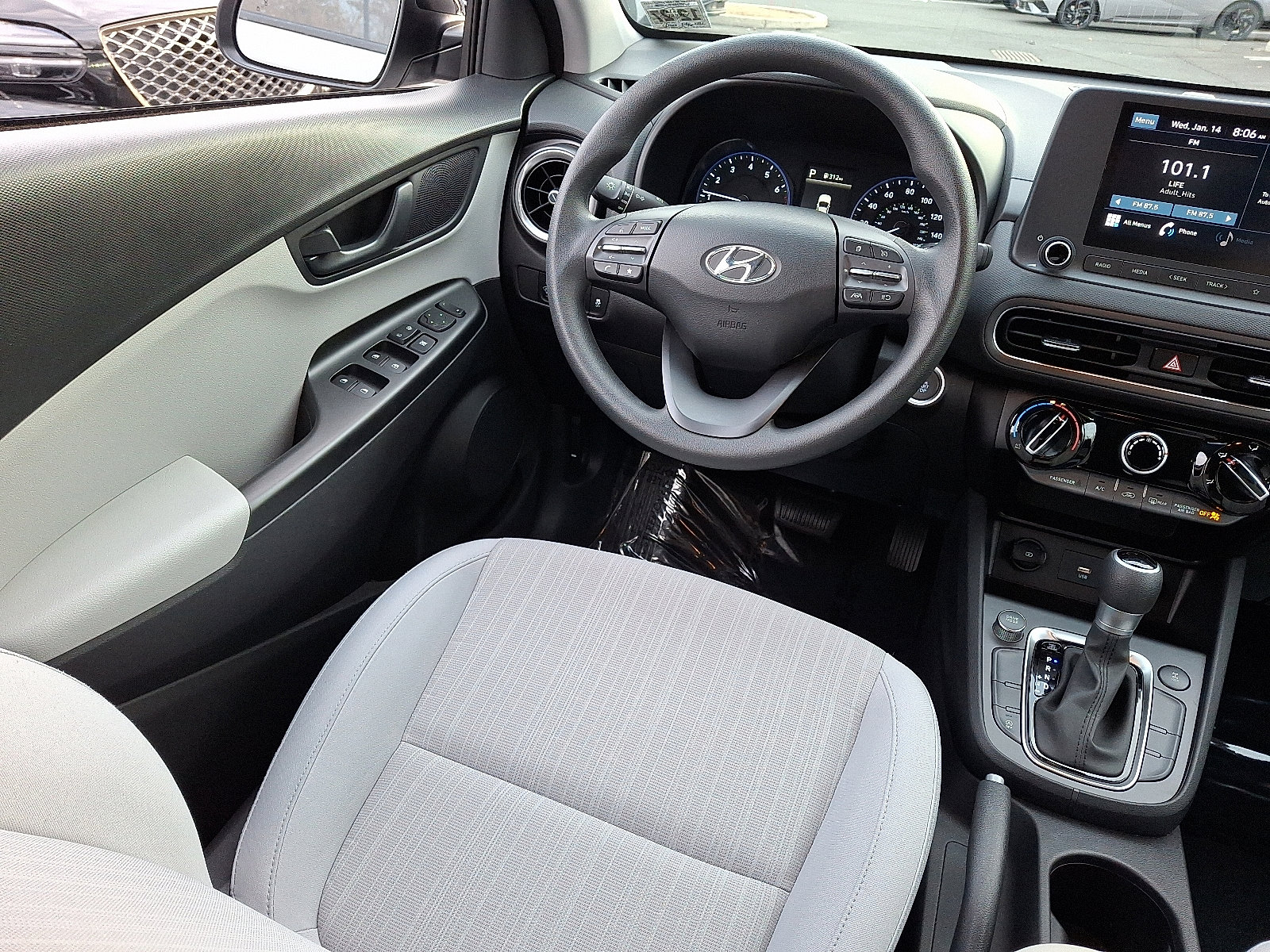 Certified 2023 Hyundai Kona SEL image 14