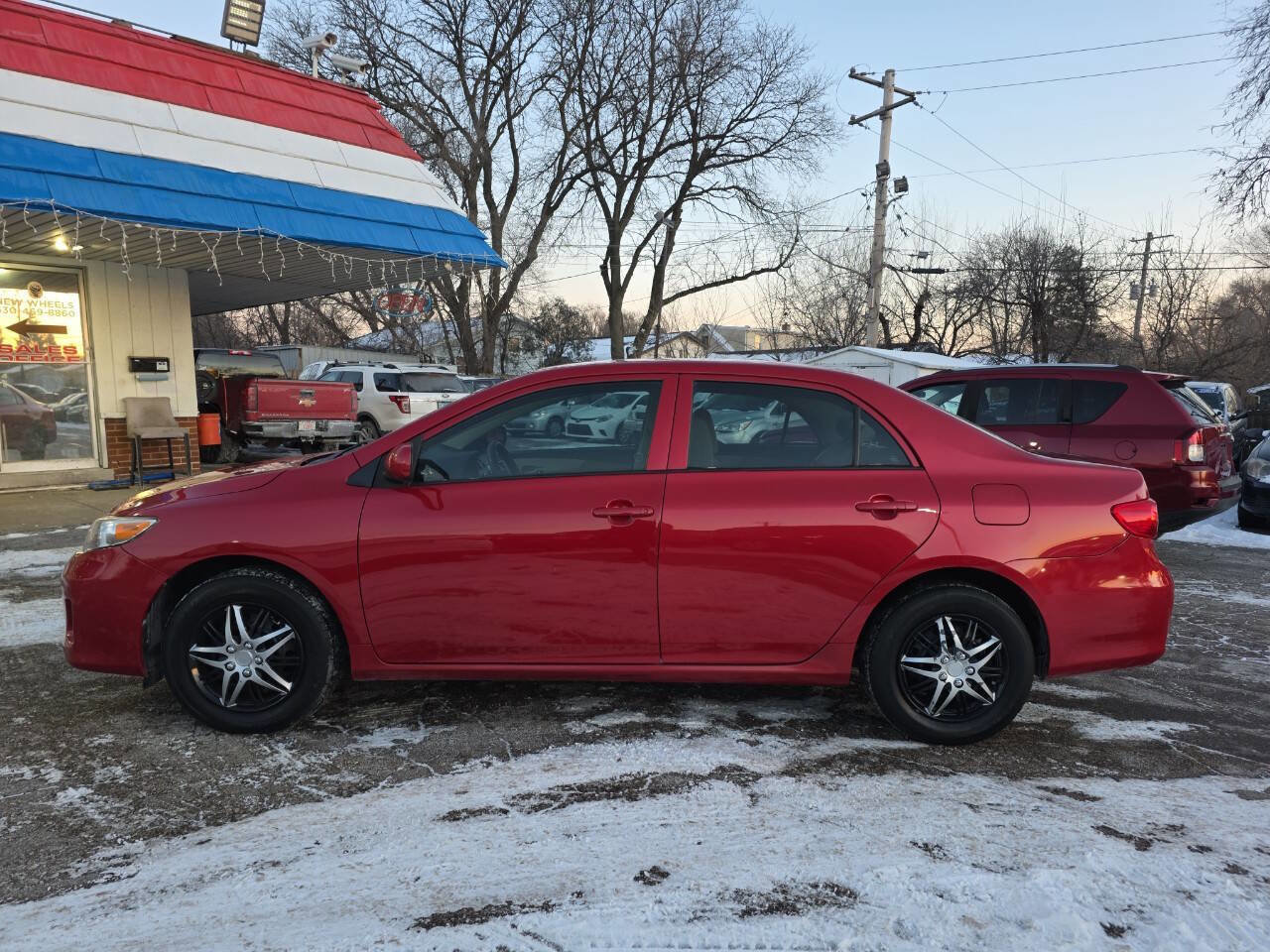 Used 2011 Toyota Corolla FWD image 3