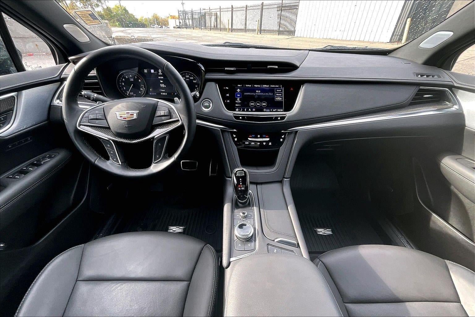 Used 2026 Cadillac XT5 Sportv w/ LPO, Floor Liner Package AWD/4WD image 16