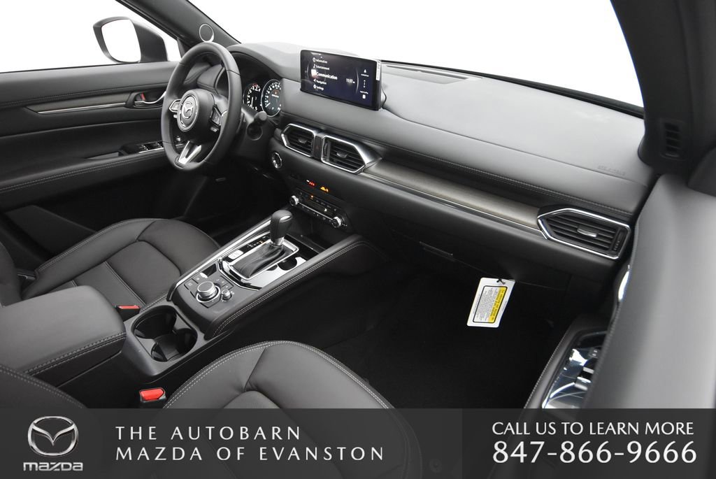 New 2025 MAZDA CX-5 Signature image 25