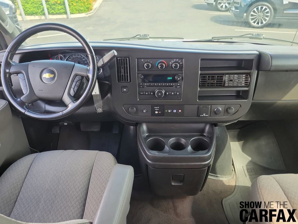 Used 2020 Chevrolet Express 3500 LS RWD image 12