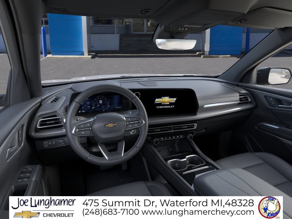 New 2026 Chevrolet Traverse LT w/ Driver Confidence Package FWD image 17