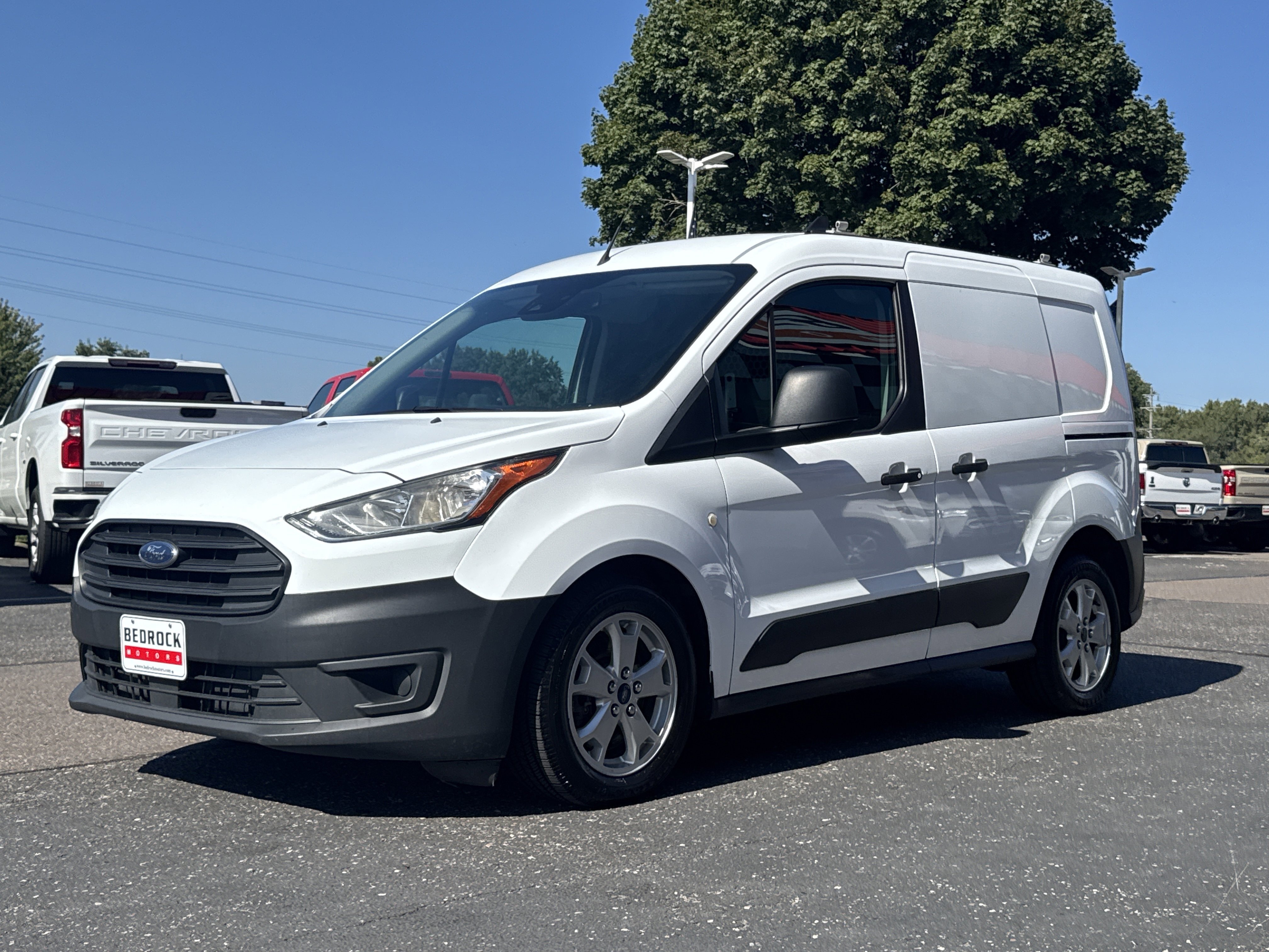 Used 2019 Ford Transit Connect XL image 3