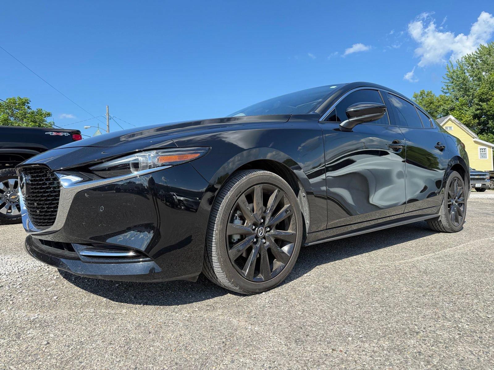 Used 2023 MAZDA MAZDA3 2.5 Turbo Sedan w/Premium Plus AWD/4WD image 2