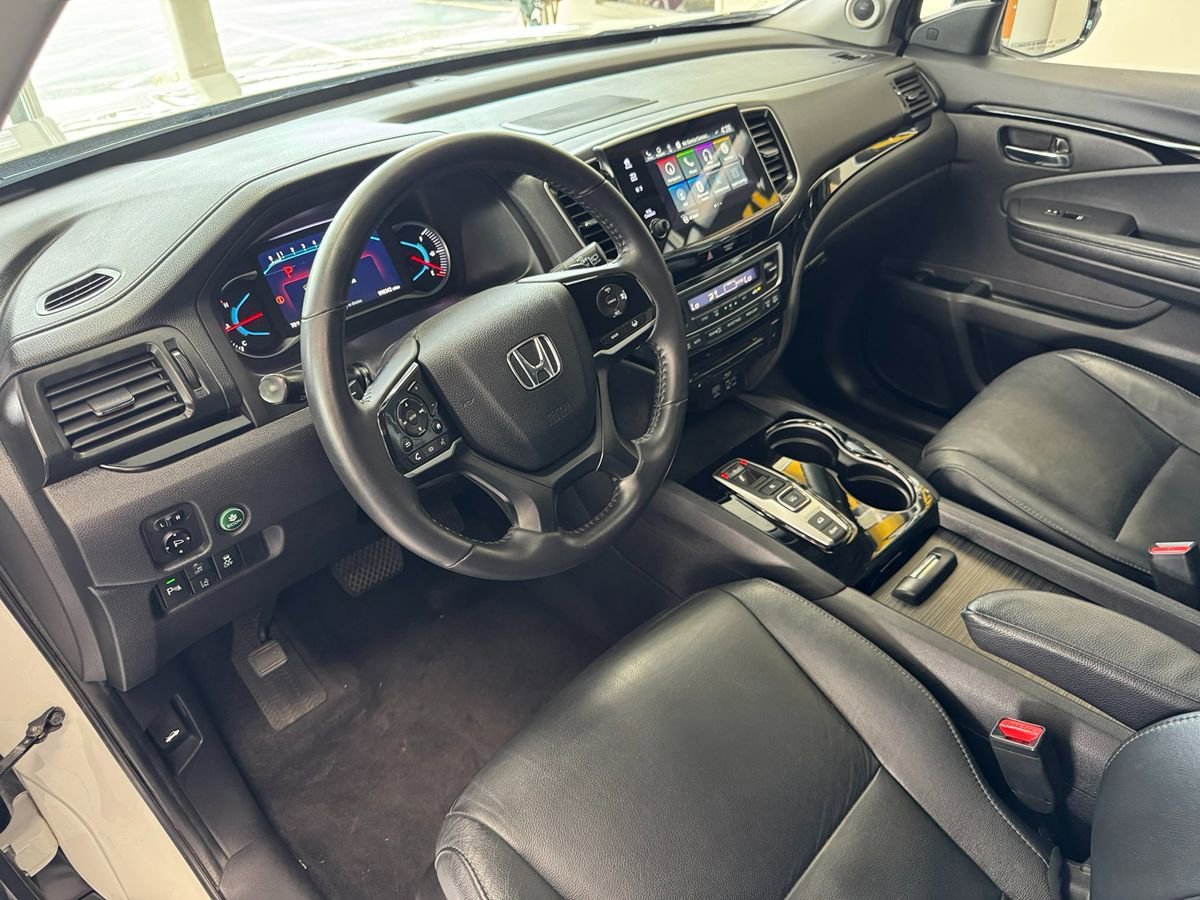 Used 2019 Honda Pilot Touring image 12