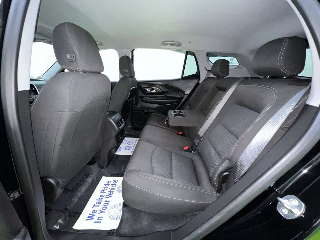 Used 2024 GMC Terrain SLE w/ Driver Convenience Package FWD image 26
