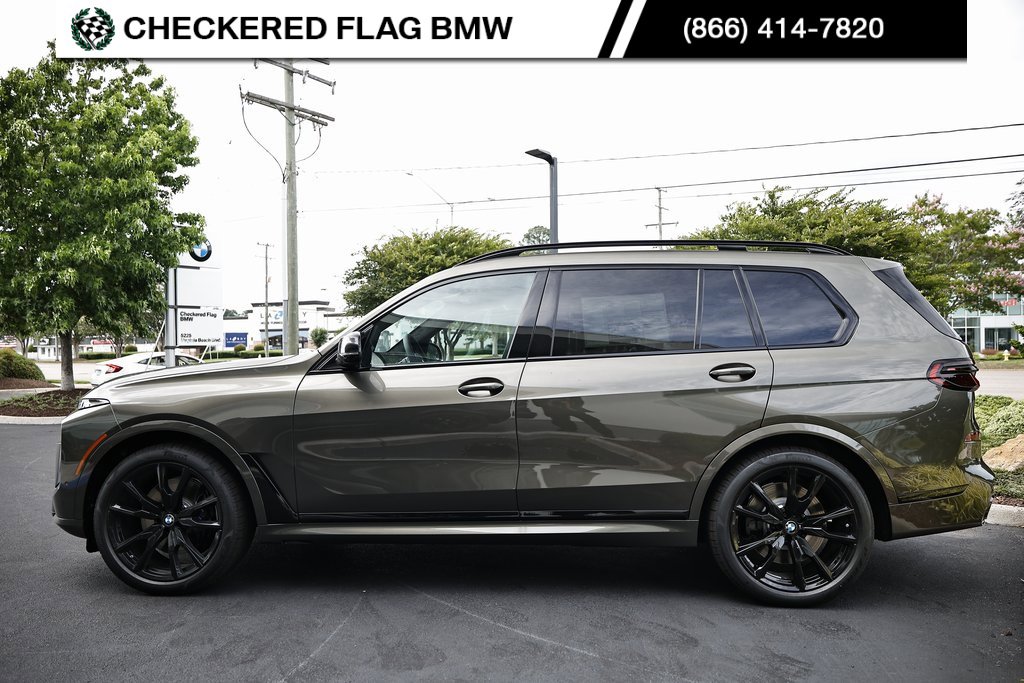 New 2026 BMW X7 M60i w/ M Sport Professional Package image 11