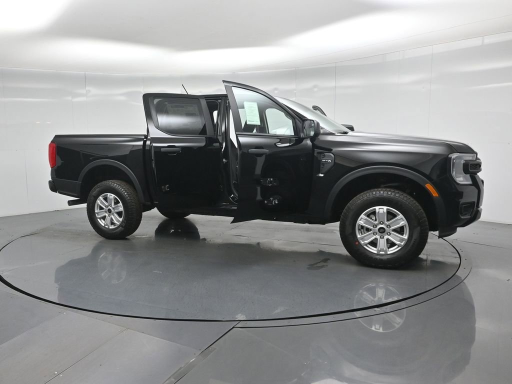 Used 2025 Ford Ranger XL image 31