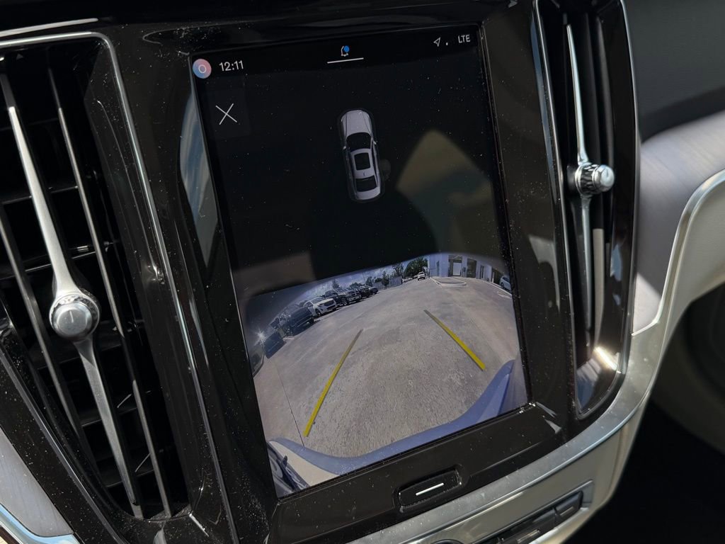 Used 2025 Volvo S60 B5 Core image 20