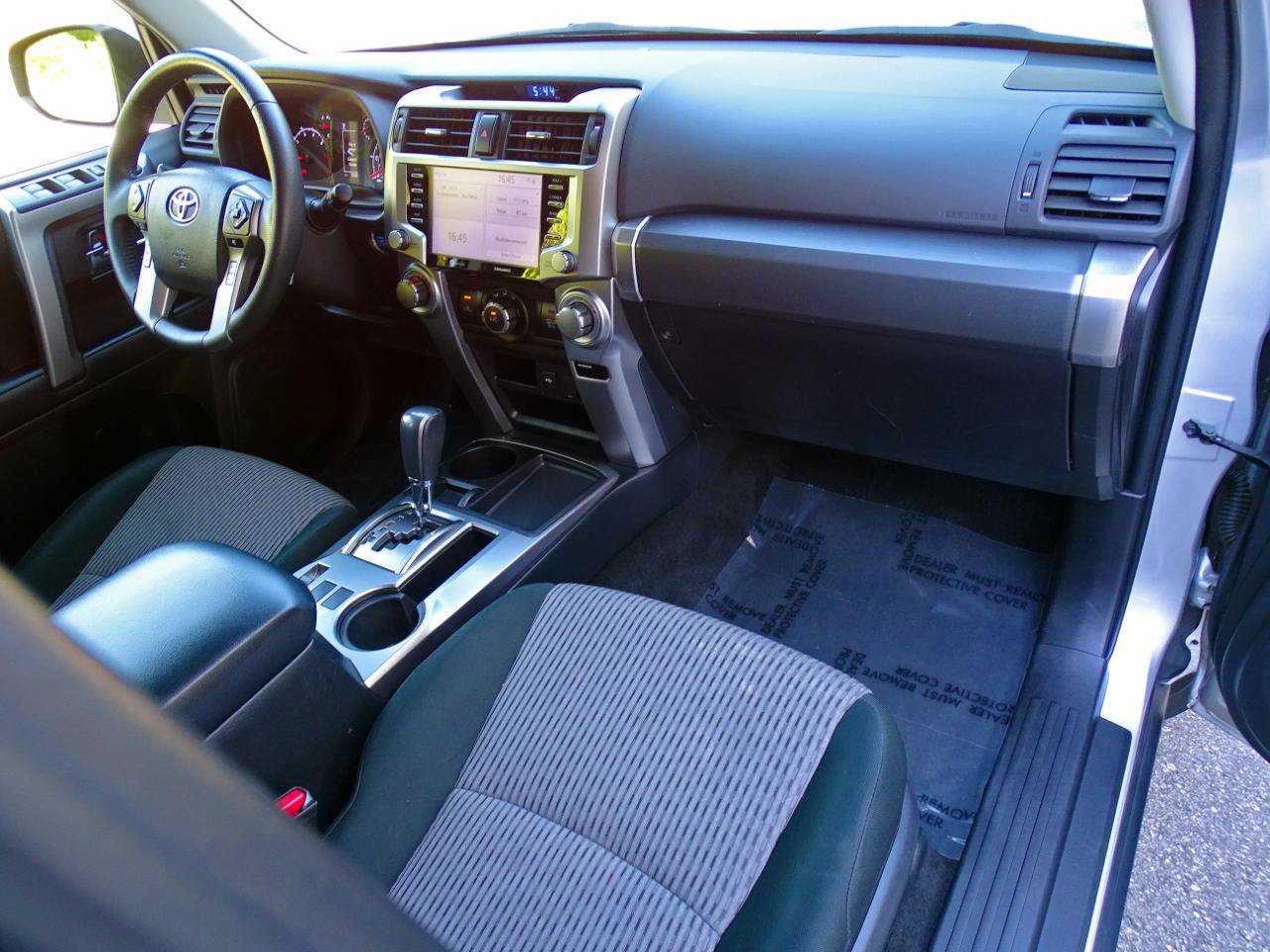 Used 2024 Toyota 4Runner SR5 RWD image 35