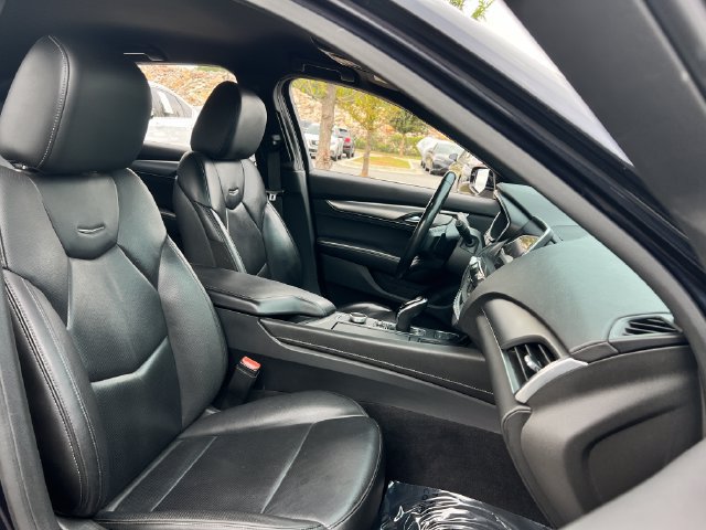 Used 2021 Cadillac CT5 Premium Luxury RWD image 31