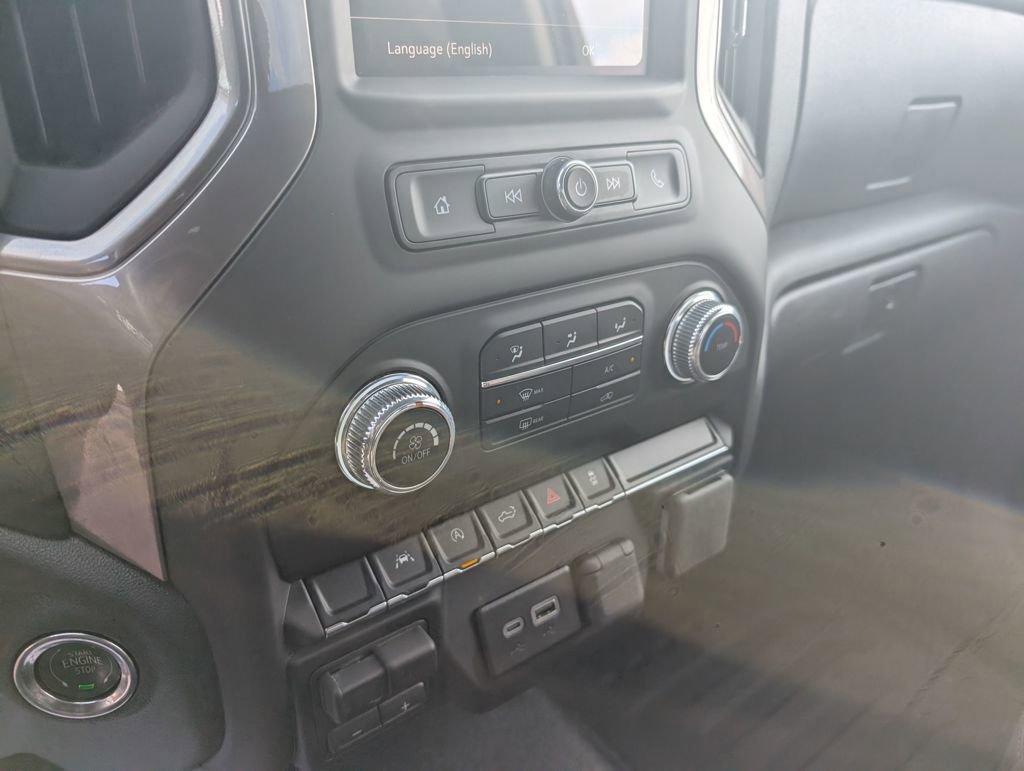Used 2025 GMC Sierra 1500 Pro w/ Pro Value Package image 17