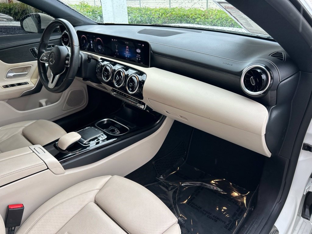 Used 2020 Mercedes-Benz CLA 250 image 42