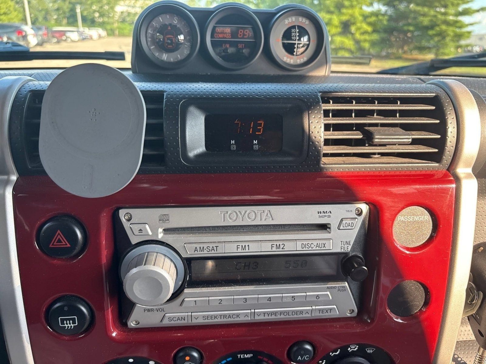 Used 2008 Toyota FJ Cruiser 4WD w/ Upgrade Pkg 2 image 3