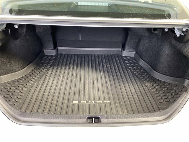 Used 2023 Toyota Camry XLE image 8