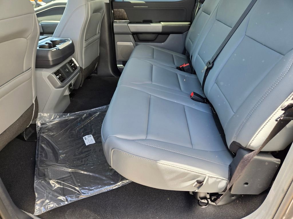 New 2025 Ford F150 Lightning Flash AWD/4WD image 10