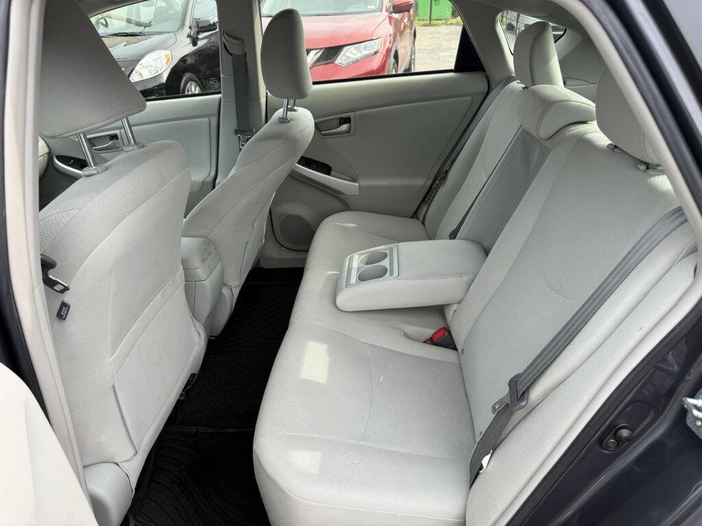 Used 2013 Toyota Prius Two FWD image 21