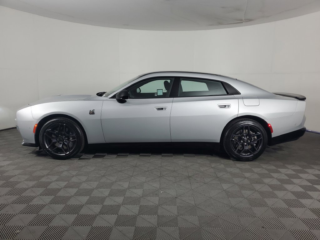 New 2026 Dodge Charger Scat Pack w/ Blacktop Package AWD/4WD image 7