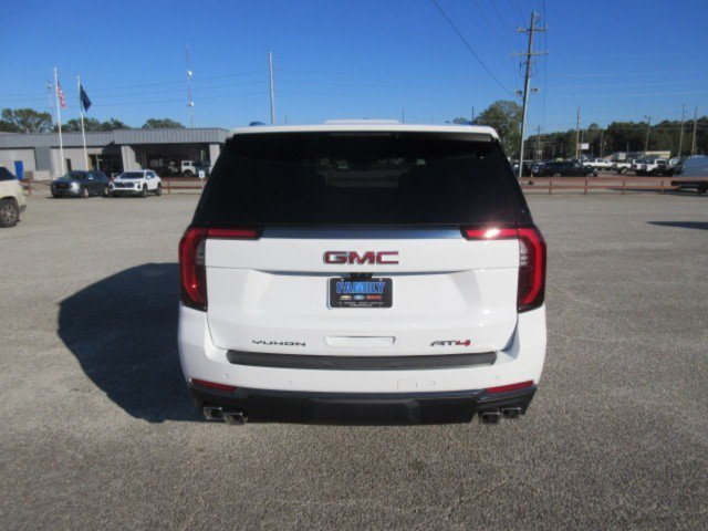 New 2027 GMC Yukon AT4 w/ Technology Package AWD/4WD image 6